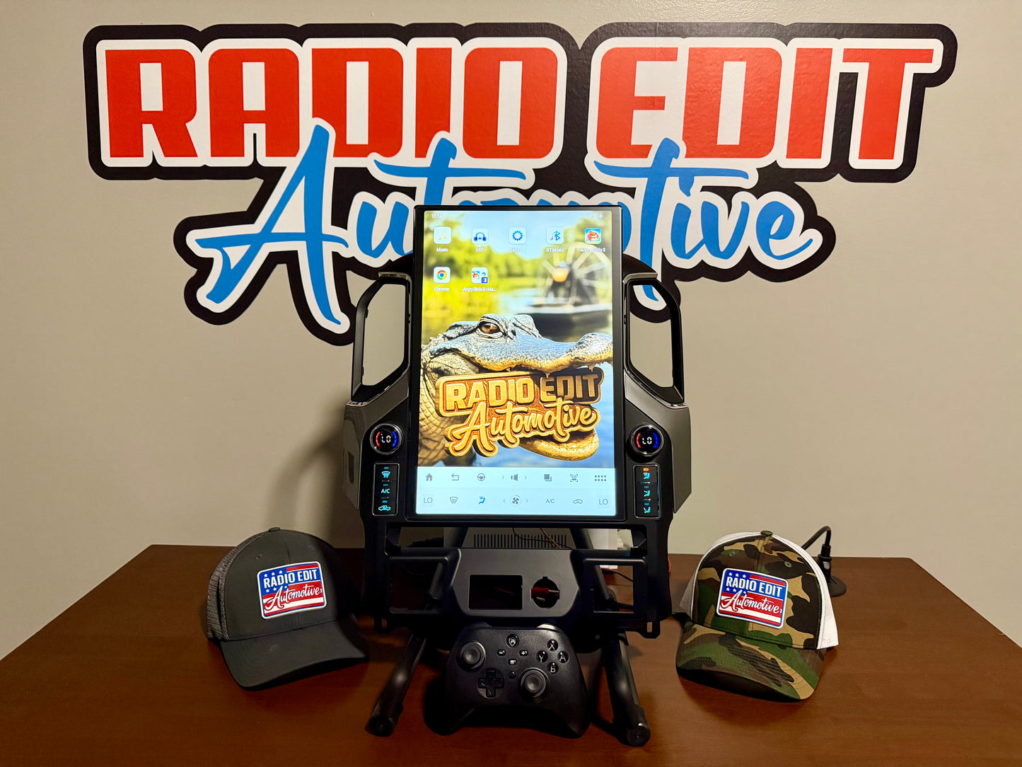 2019-2025 Chevrolet Silverado GMC Sierra Android 14 Tesla Style Vertical Screen 17.2" CarPlay GPS Radio LED Knobs