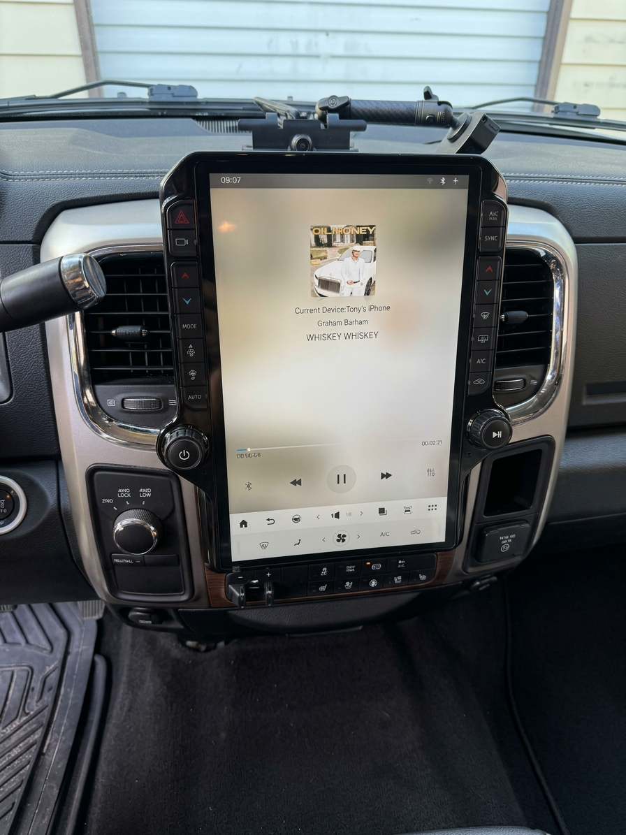 2013-2022 RAM 1500/2500/3500/4500 AuCar Tesla Style Android 14 14.4